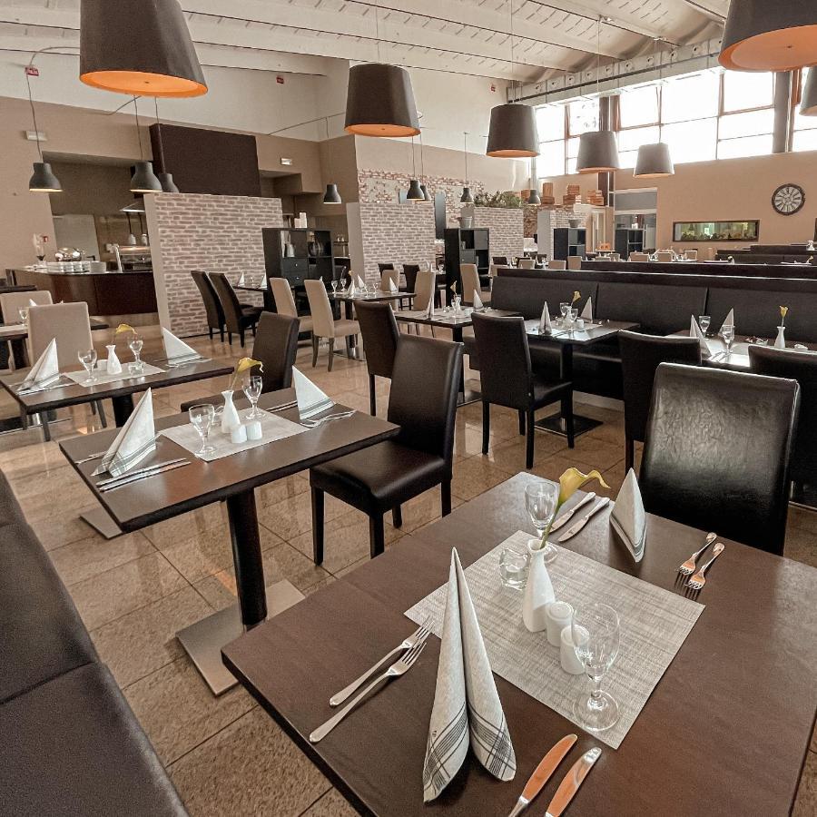 Resort Hotel IV Jahreszeiten זינקסט מראה חיצוני תמונה