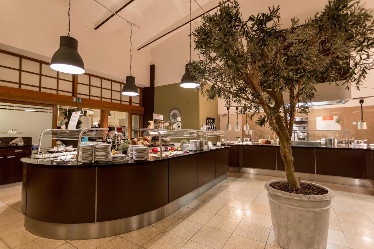 Resort Hotel IV Jahreszeiten זינקסט מראה חיצוני תמונה
