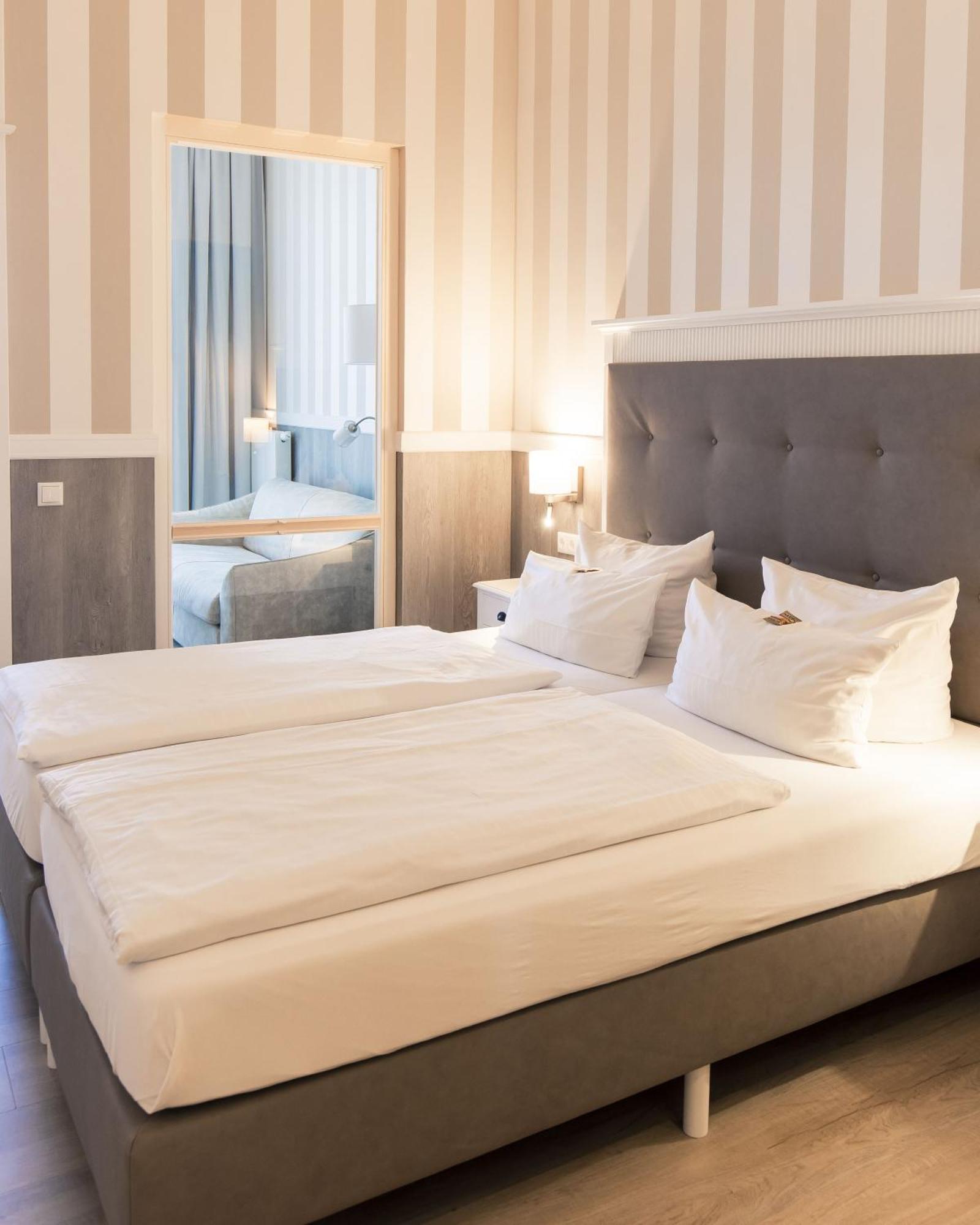 Resort Hotel IV Jahreszeiten זינקסט מראה חיצוני תמונה
